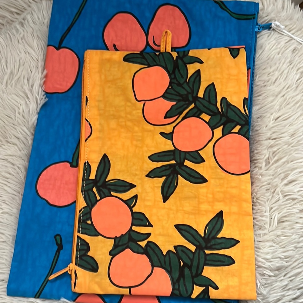 Baggu travel bags